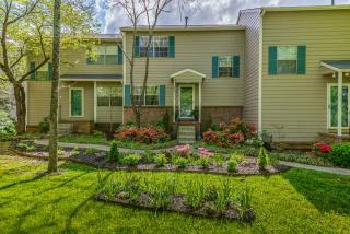 815 Olde Pioneer Trl, Knoxville, TN 37923-6216