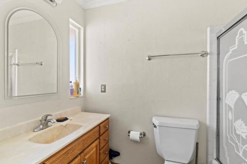 2250 Vallejo St, Santa Rosa CA  95404-5114 exterior