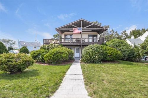 127 Colonel John Gardner Rd, South Kingstown, RI 02882-1508