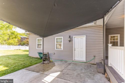 501 Delaware Ave, Lansdale PA 19446-3419 exterior