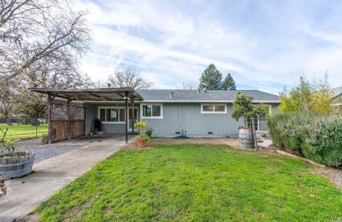 6530 Old Redwood Hwy, Santa Rosa CA  95403-1480 exterior