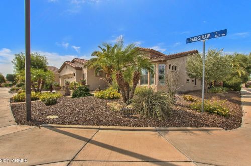 4633 Rakestraw Ln, Gilbert, AZ 85298-4628