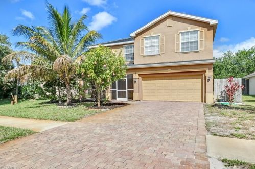 2873 Inlet Cove Ln, Naples, FL 34120-7569