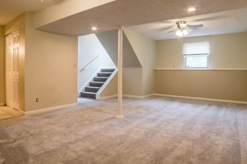 6114 Walnut Ct, Florence KY  41042-1333 exterior