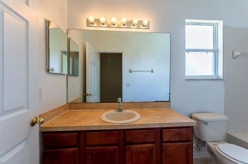 13 Inconnu Dr, Kissimmee FL  34759-4832 exterior