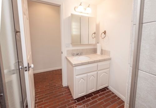 1520 Bonita Vista Dr, San Bernardino CA  92404-2104 exterior