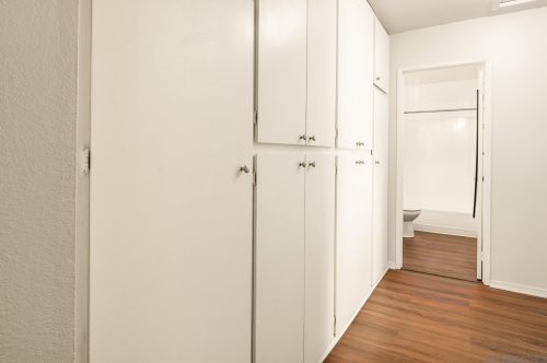 6470 Bell Bluff Ave, San Diego CA  92119-1021 exterior