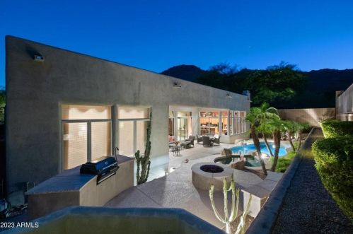 14328 Charter Oak Dr, Scottsdale AZ  85259-2208 exterior