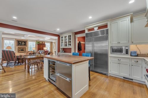 901 Phipps Way, Blue Bell, PA 19422-1647
