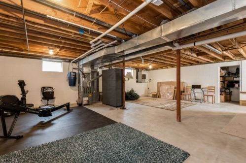 230 7th Ave, Manville NJ  08835-1216 exterior