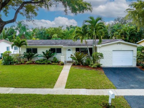 11440 22nd St, Hollywood, FL 33026-2004