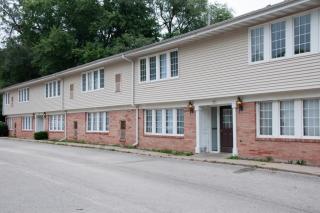 1124 Center Point Rd, Cedar Rapids IA  52402-3800 exterior