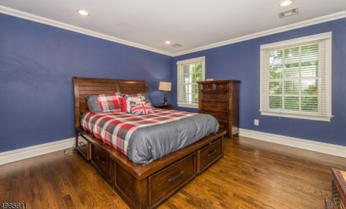 11 Parkview Rd, Chatham Township NJ  07928-1420 exterior