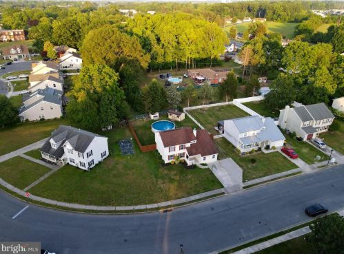 9 Heatherfield Way, Dover, DE 19904-9752