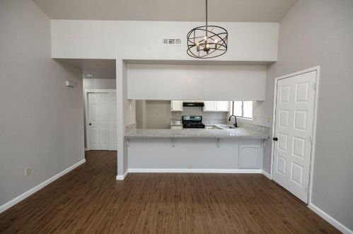 1530 Springville Way, Turlock CA  95380-2591 exterior