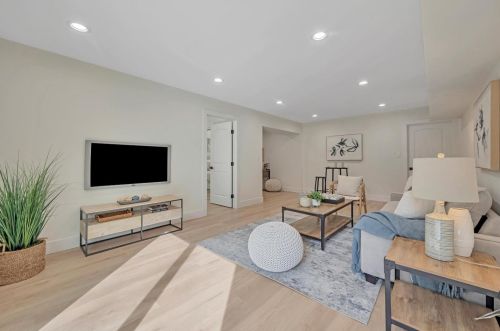 972 Glennan Dr, Redwood City CA  94061-1126 exterior