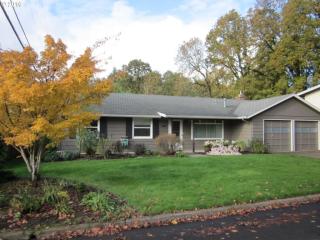 1615 136th Ave, Portland, OR 97230-3118