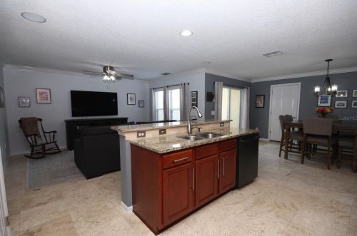 2517 Abey Blanco Dr, Orlando FL  32828-9302 exterior