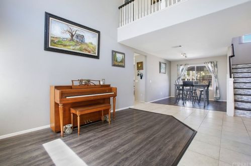 21865 Gardena Ln, Wildomar, CA 92595-7806