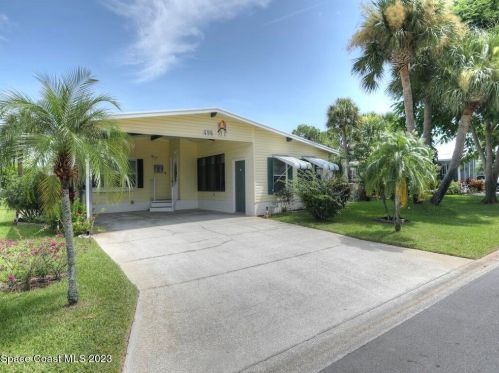 496 Marlin Cir, Sebastian, FL 32976-2402