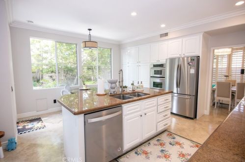 1 Belfort, Newport Beach CA  92657-1075 exterior