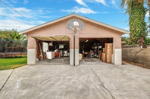 2512 3rd St, Bakersfield CA 93304-2521 exterior