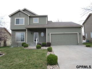 1505 Lakewood Dr, Omaha NE  68046-4276 exterior
