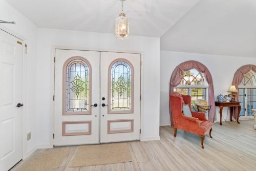 550 Taylor Ct, Marco Island, FL 34145-2431