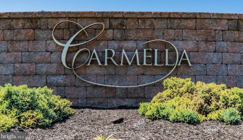 310 Carmella Dr, Navy Sup Dpt, PA 17050-3716
