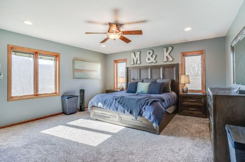 5230 Creekside Pl, La Crosse WI  54601-2296 exterior