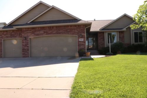 2658 58th Ct, Wichita, KS 67204-5366