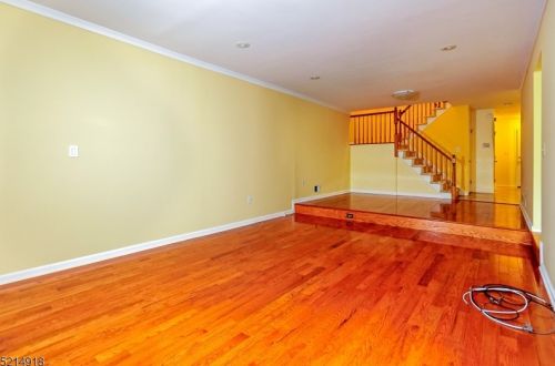 22 Manor Dr, Princeton NJ  08540-1629 exterior