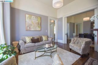 2005 Eagle Ave, Alameda, CA 94501-1323