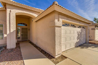 4252 Camino Vivaz, Glendale, AZ 85310-5574