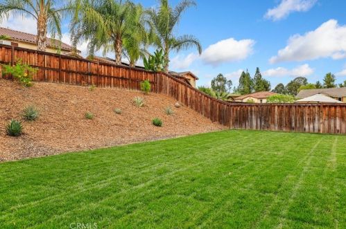 36238 Trail Creek Cir, Wildomar CA  92595-7554 exterior