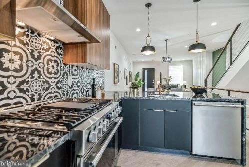 1127 Hancock St, Philadelphia PA  19123-1624 exterior