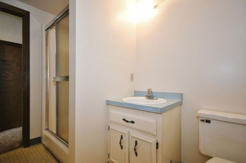 50 Brookside Dr, Mc Donald PA  15057-4400 exterior