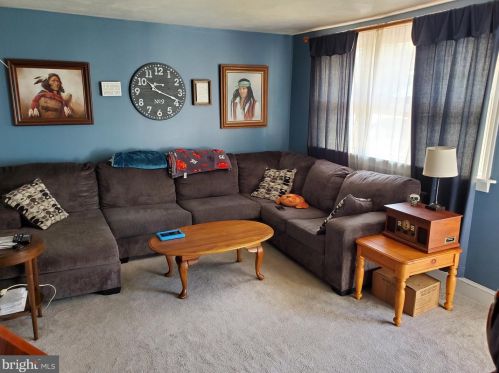 2229 Henlopen Ave, Wilmington, DE 19804-3621
