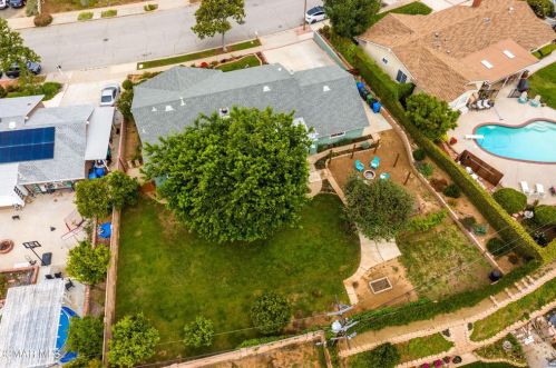 3360 Big Spg Ave, Simi Valley CA 93063-1316 exterior