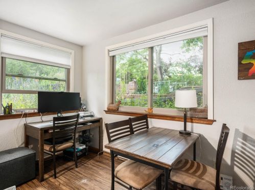 365 Pearl St, Boulder CO 80302-4928 exterior