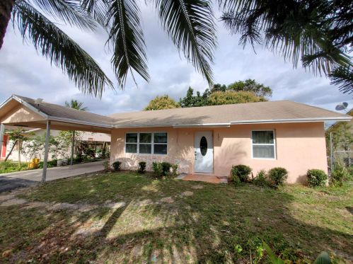 131 26th Ave, Boynton Beach, FL 33435-7523
