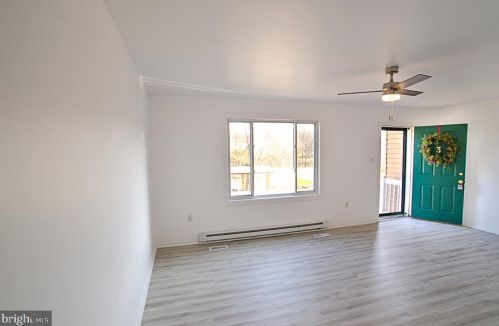 3 Conley Ln, Etters PA  17319-9015 exterior