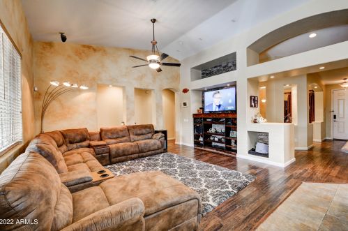 14423 Ventura St, Sun City, AZ 85379-5731