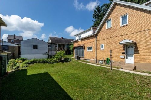 1711 Texas Ave, Pittsburgh, PA 15122-3918