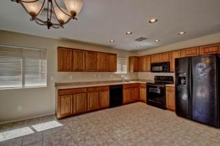 3731 Carter Rd, Phoenix, AZ 85041-6139