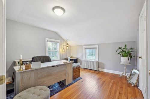 141 Cedarhurst Ln, Milford CT  06461-2721 exterior