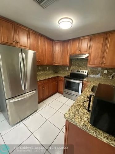 1228 56th Ave, Hollywood FL  33021-4649 exterior