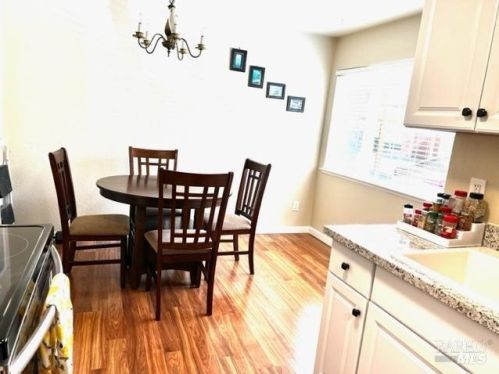 3058 Yulupa Ave, Santa Rosa CA  95405-8685 exterior