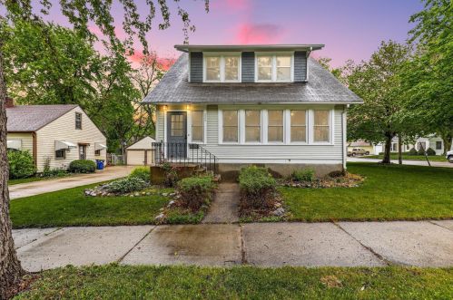225 4th Ave, Faribault, MN 55021-5170