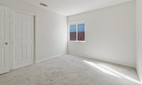5128 Eliot St, Oceanside CA  92057-2649 exterior